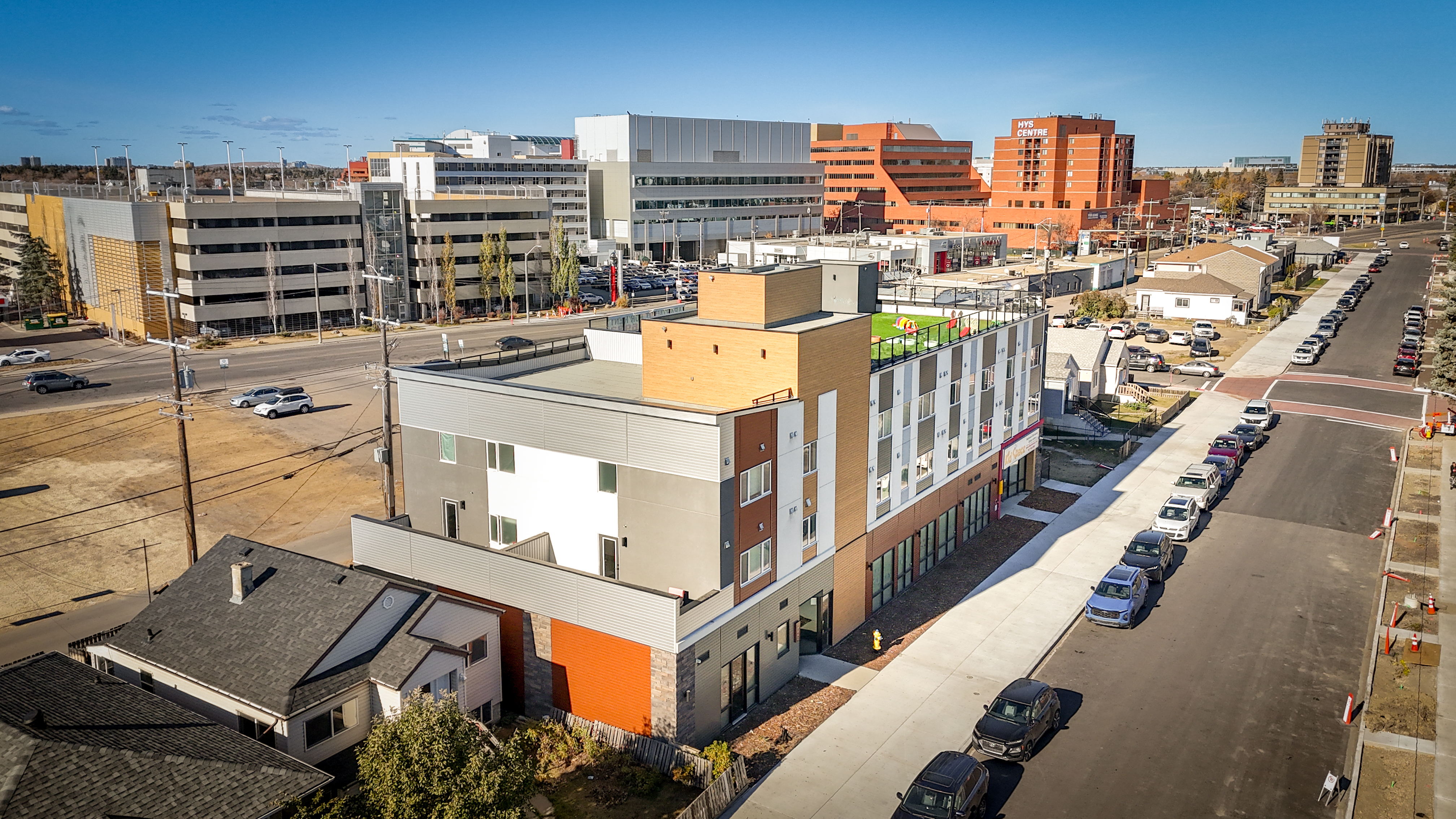 10882 98 Street 3